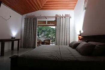 Oyo 555 Villa Dasuni Κάντι Ξενοδοχείο