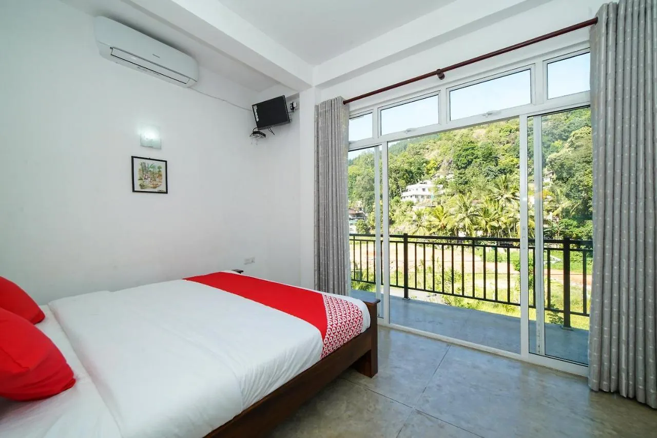 Oyo 555 Villa Dasuni Κάντι Ξενοδοχείο